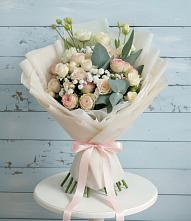 Букет цветов из:  Розы и Лизиантусы #REPLACE_PRED# Самашки
