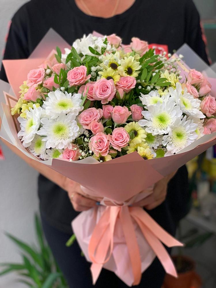 Букет цветов из: Розы и Хризантемы в Самашки