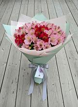 Букет цветов из:  Альстромерии в Самашки