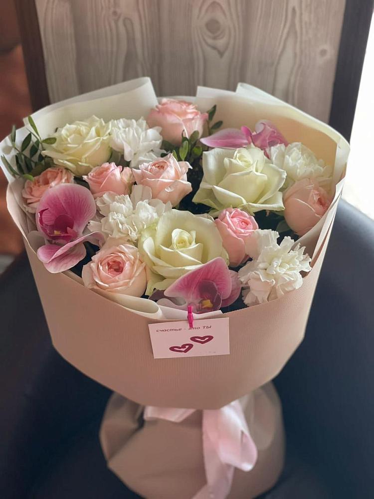 Букет цветов из: Орхидеи, Розы и Гвоздики в Самашки