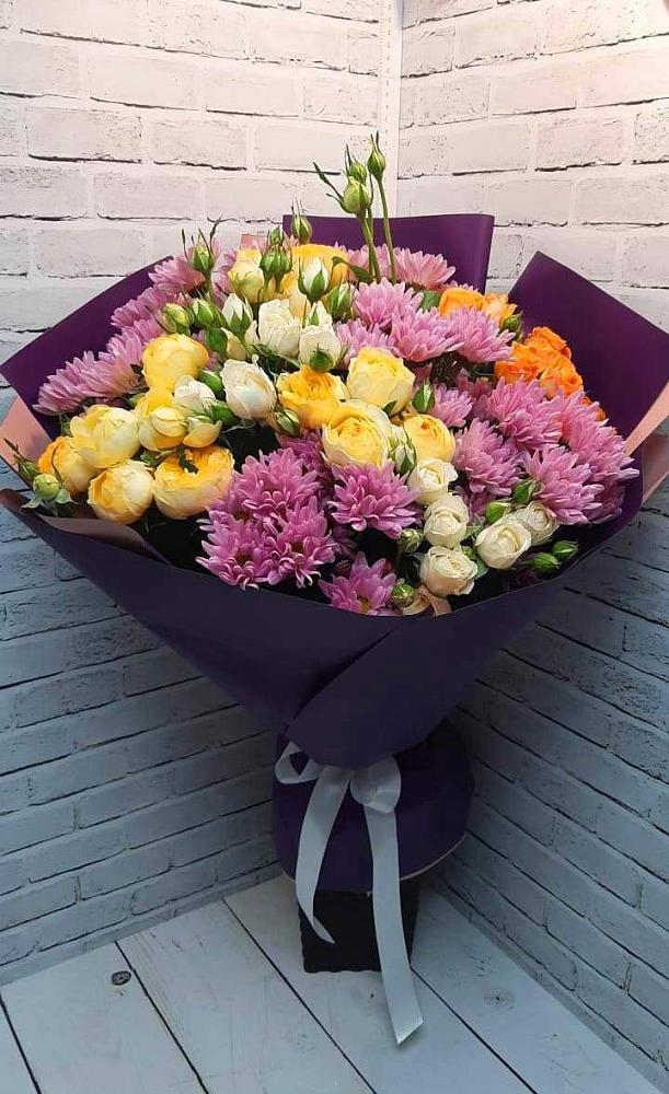 Букет цветов из: Хризантемы и Розы в Самашки