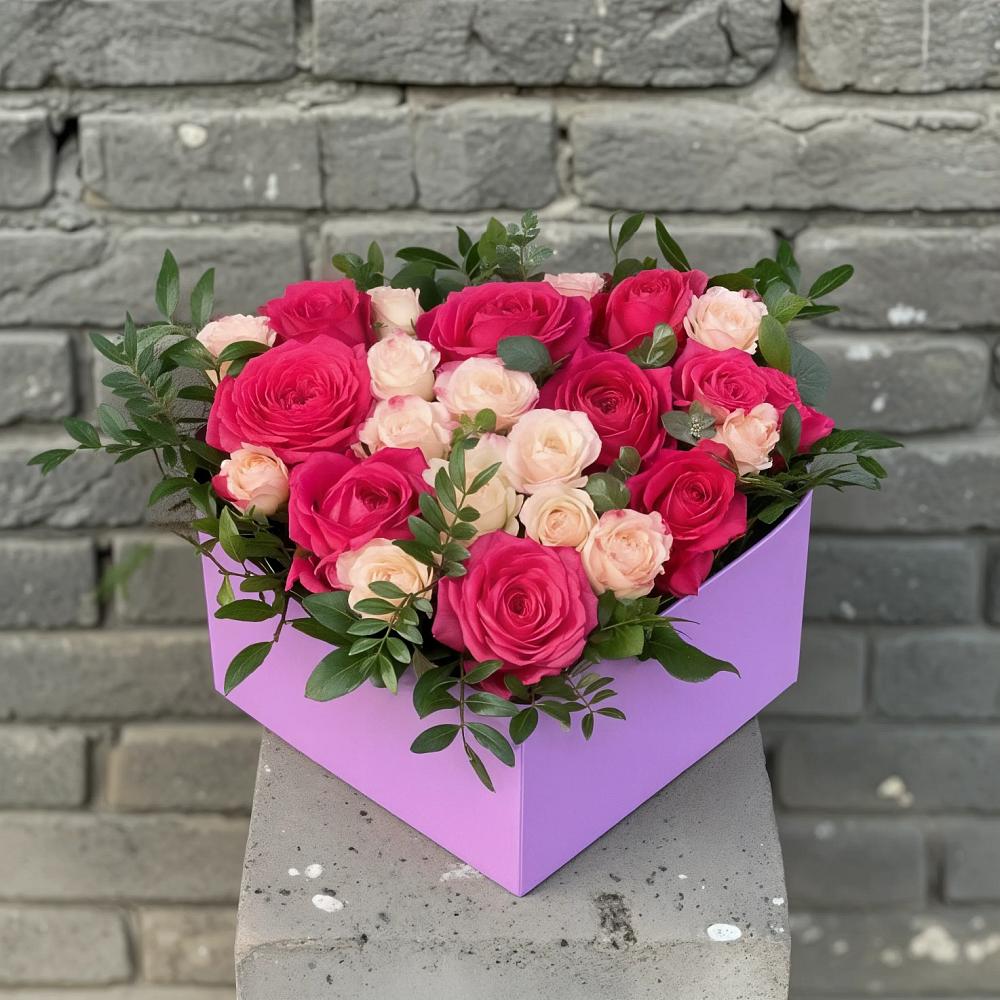 Цветочная композиция из Розы в коробке в Самашки