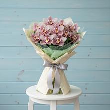 Букет цветов из:  Орхидеи и Розы #REPLACE_PRED# Самашки