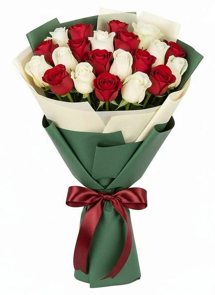 Букет Микс из красных и белых роз в Самашки