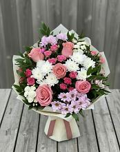 Букет цветов из:  Альстромерии, Гвоздики, Розы и Хризантемы в Самашки