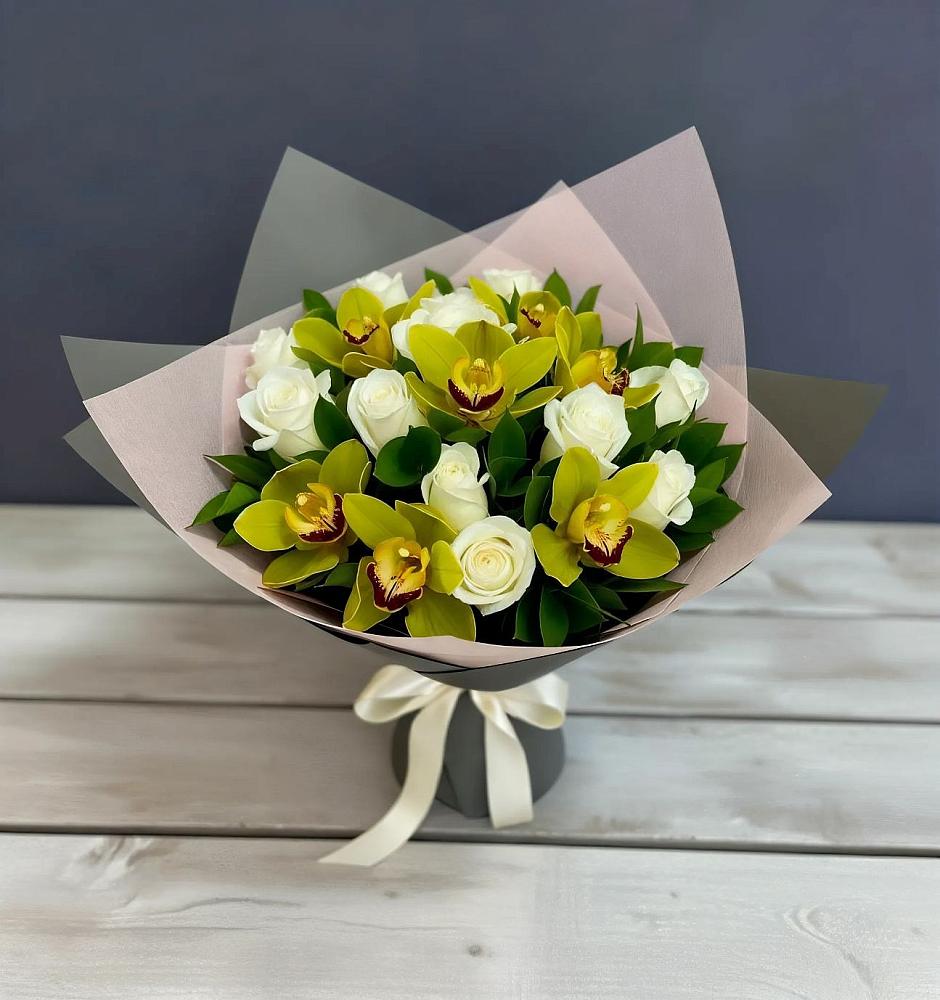 Букет цветов из: Орхидеи и Розы в Самашки