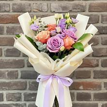 Букет цветов из:  Лизиантусы и Розы #REPLACE_PRED# Самашки