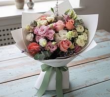 Букет цветов из:  Розы, Лизиантусы и Гвоздики #REPLACE_PRED# Самашки