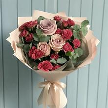 Букет цветов из:  Гвоздики и Розы в Самашки