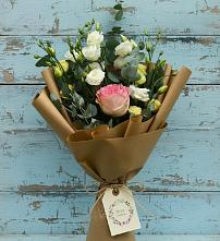 Букет цветов из:  Розы и Лизиантусы #REPLACE_PRED# Самашки
