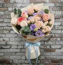 Букет цветов из:  Розы, Лизиантусы и Гвоздики в Самашки
